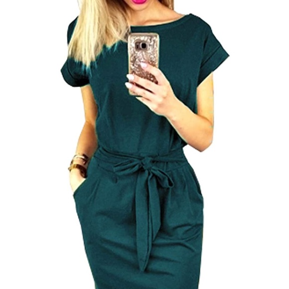 Dresses & Skirts - Pretty Teal Dress with Pockets